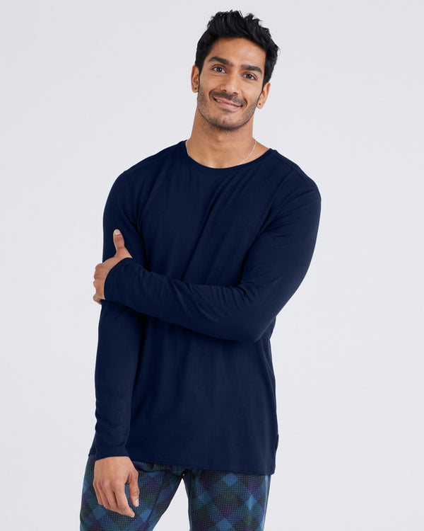 Front - Model wearing Snooze Sleep Long Sleeve Crew in Maritime